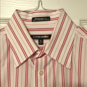 EXPRESS BUTTON DOWN SHIRT. Size S